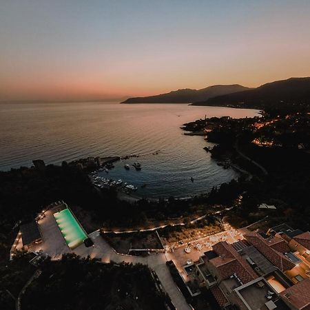 Diapori Suites Hotel Kardamyli Dış mekan fotoğraf