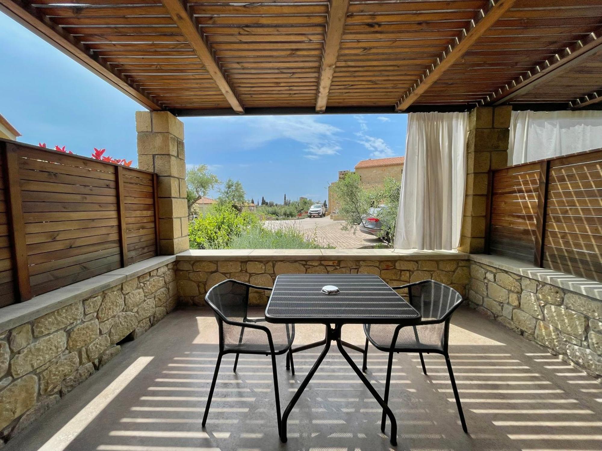 Diapori Suites Hotel Kardamyli Dış mekan fotoğraf