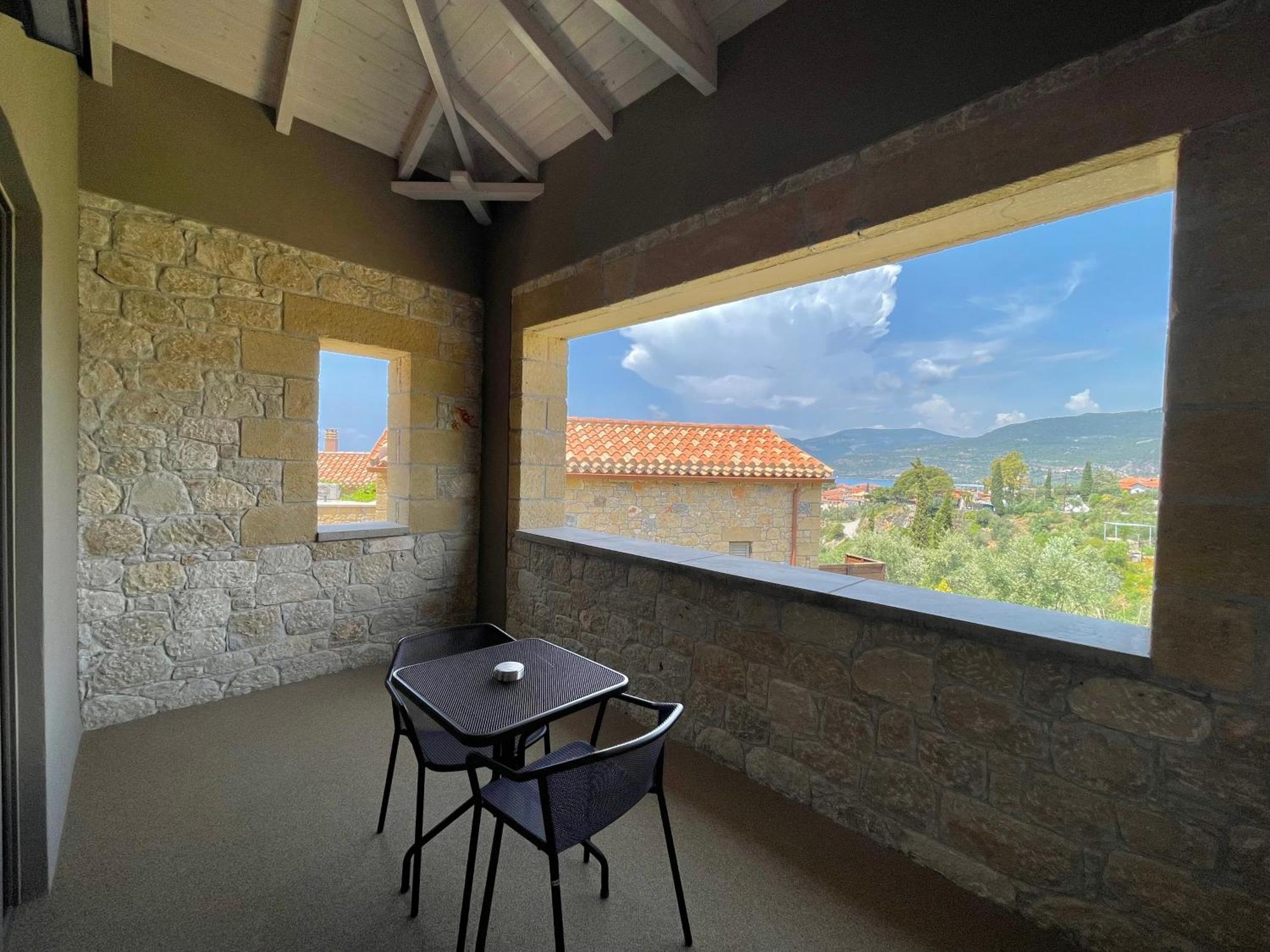 Diapori Suites Hotel Kardamyli Dış mekan fotoğraf