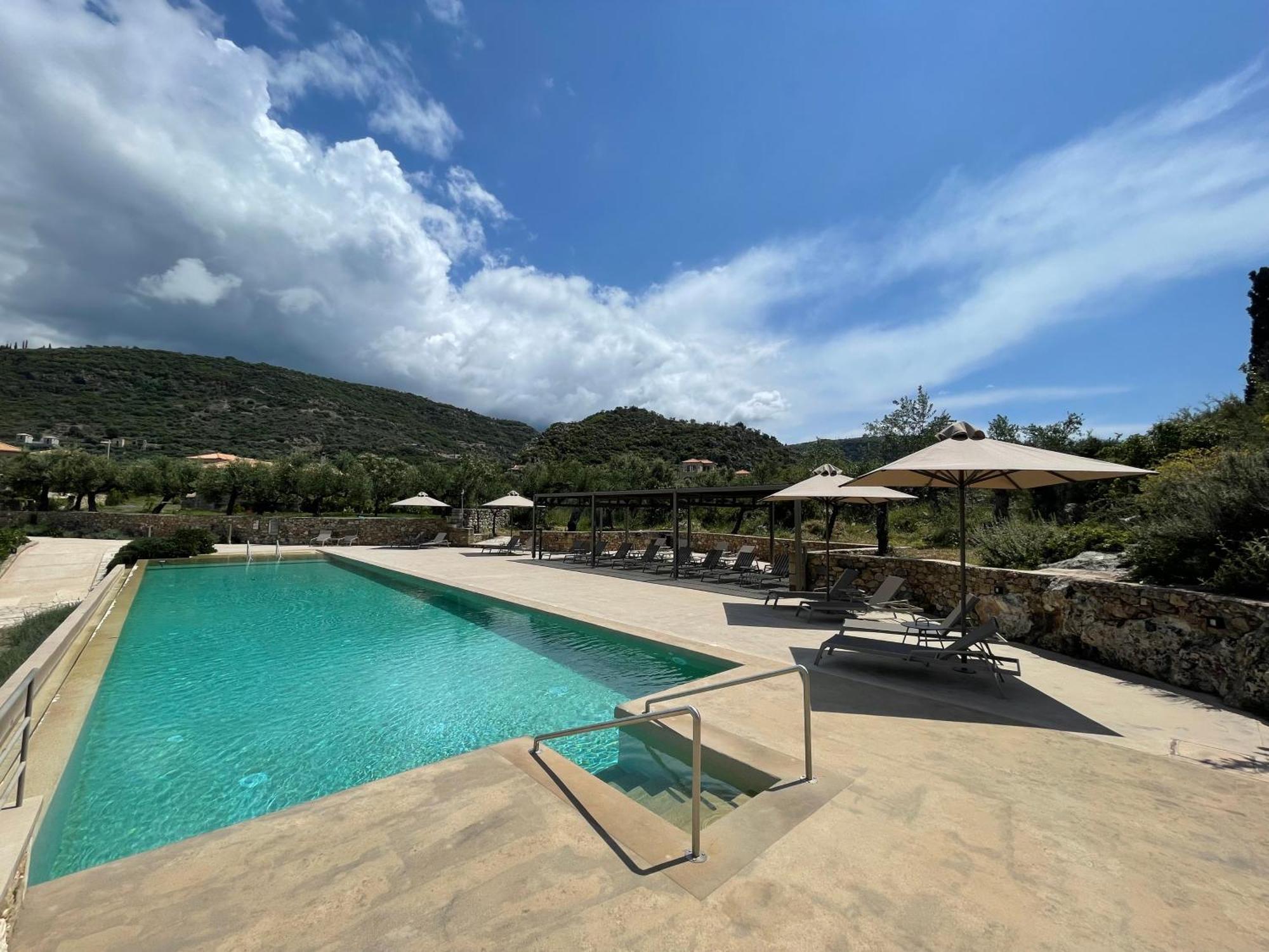 Diapori Suites Hotel Kardamyli Dış mekan fotoğraf